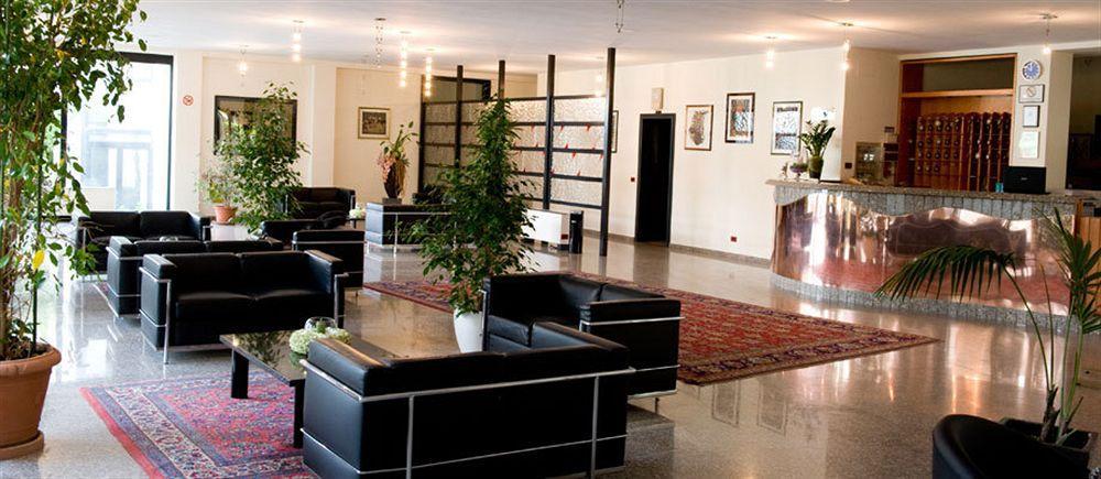 Hotel 90 Capurso Exteriör bild
